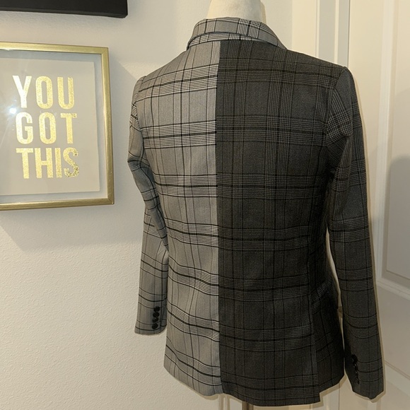 NWT Forever 21 Women’s Colorblock Blazer – Black & Tan, Size S - Picture 5 of 6